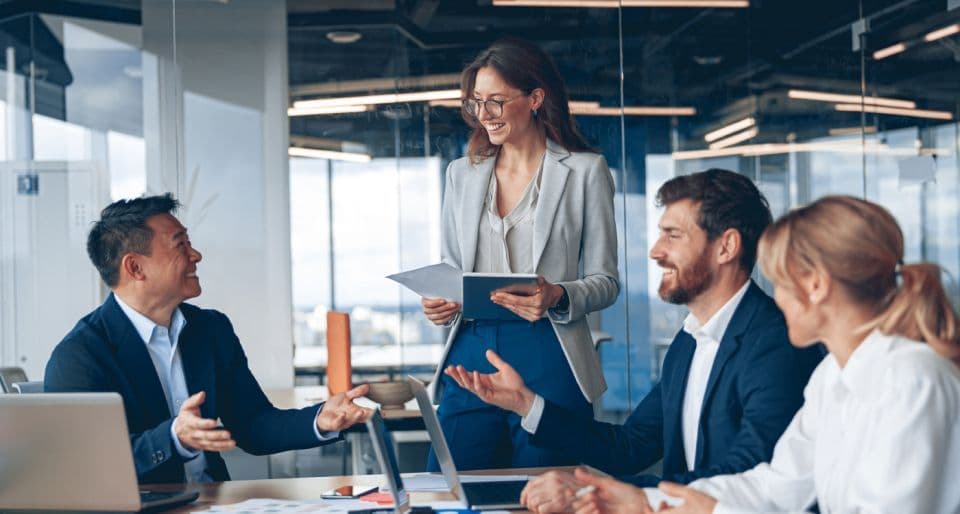 Blog Header HR-Transformation: Wie Technologie und Managed Services HR & Payroll neu definieren